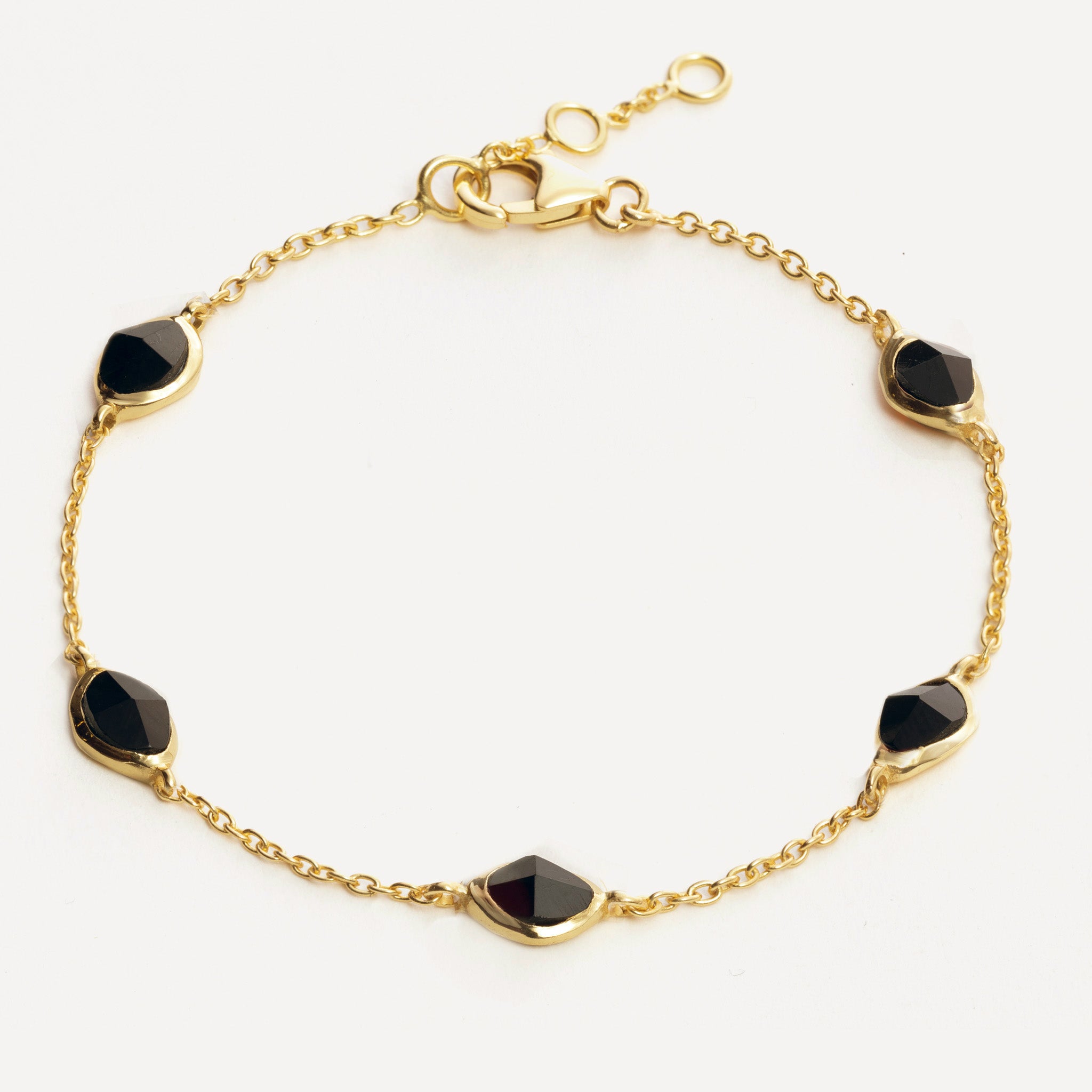 Stepping Stone Bracelet in Black Onyx