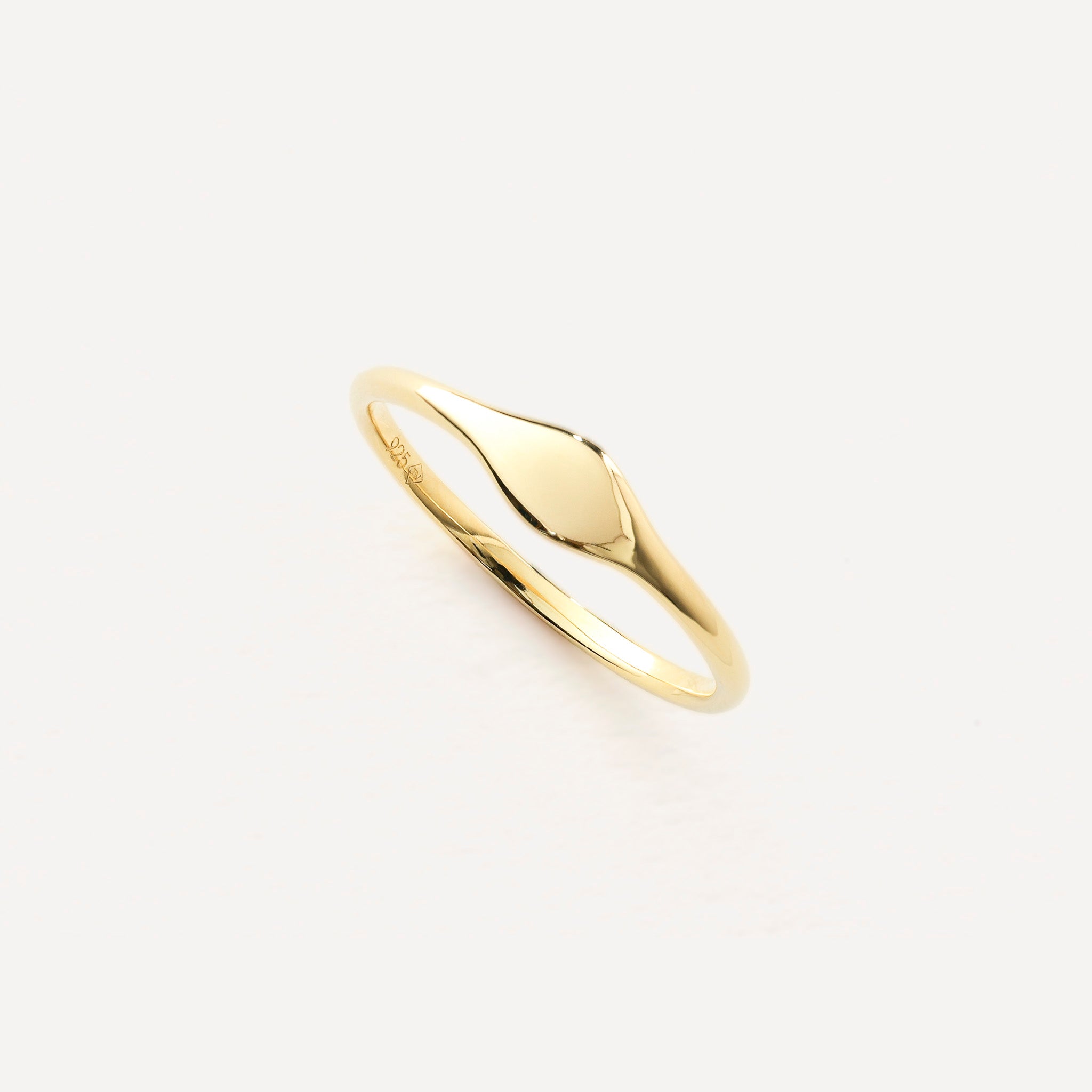 Mini Signet Ring