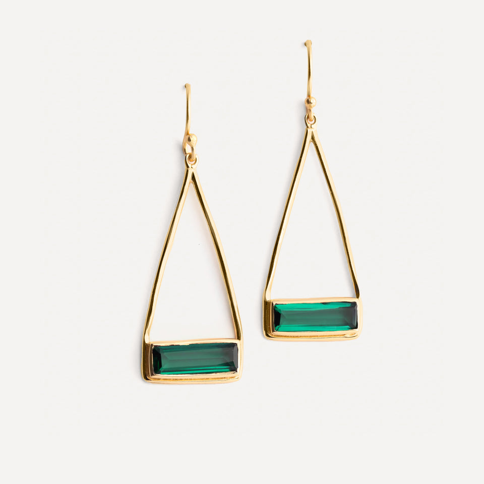 Manhattan Swing Earring