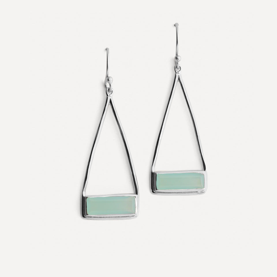 Manhattan Swing Earring