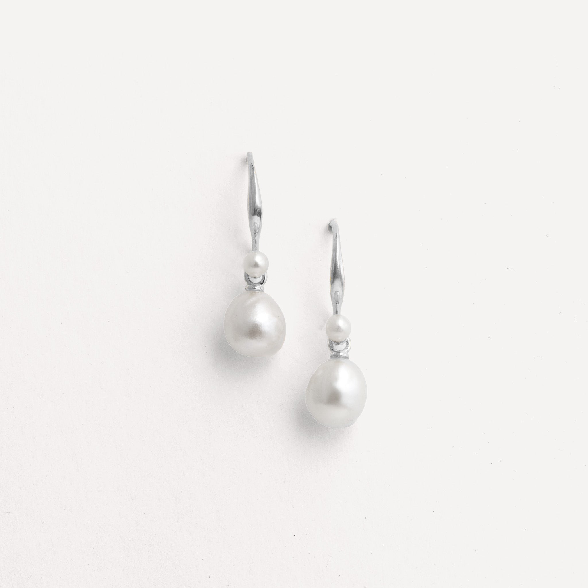 Mona Earrings
