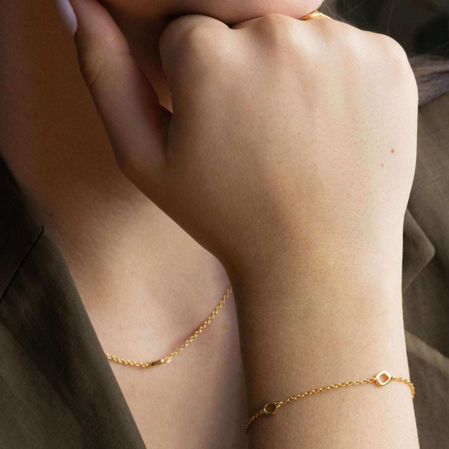 Bracelet features small dapple shapes and is crafted from sterling silver or 18ct gold vermeil.