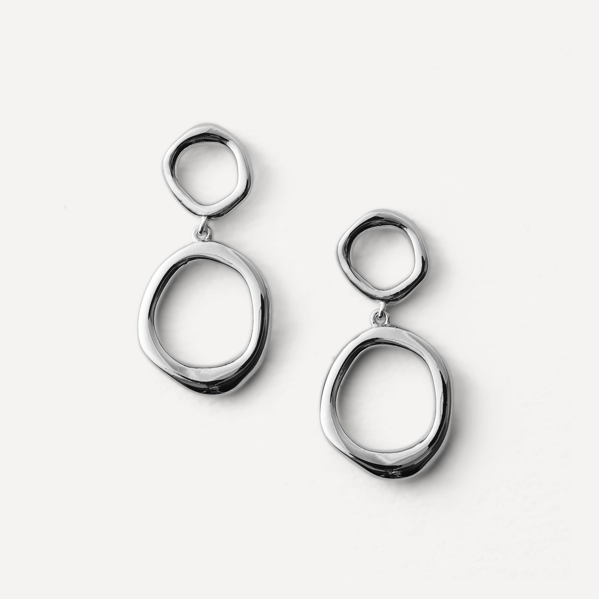 Pause Earrings