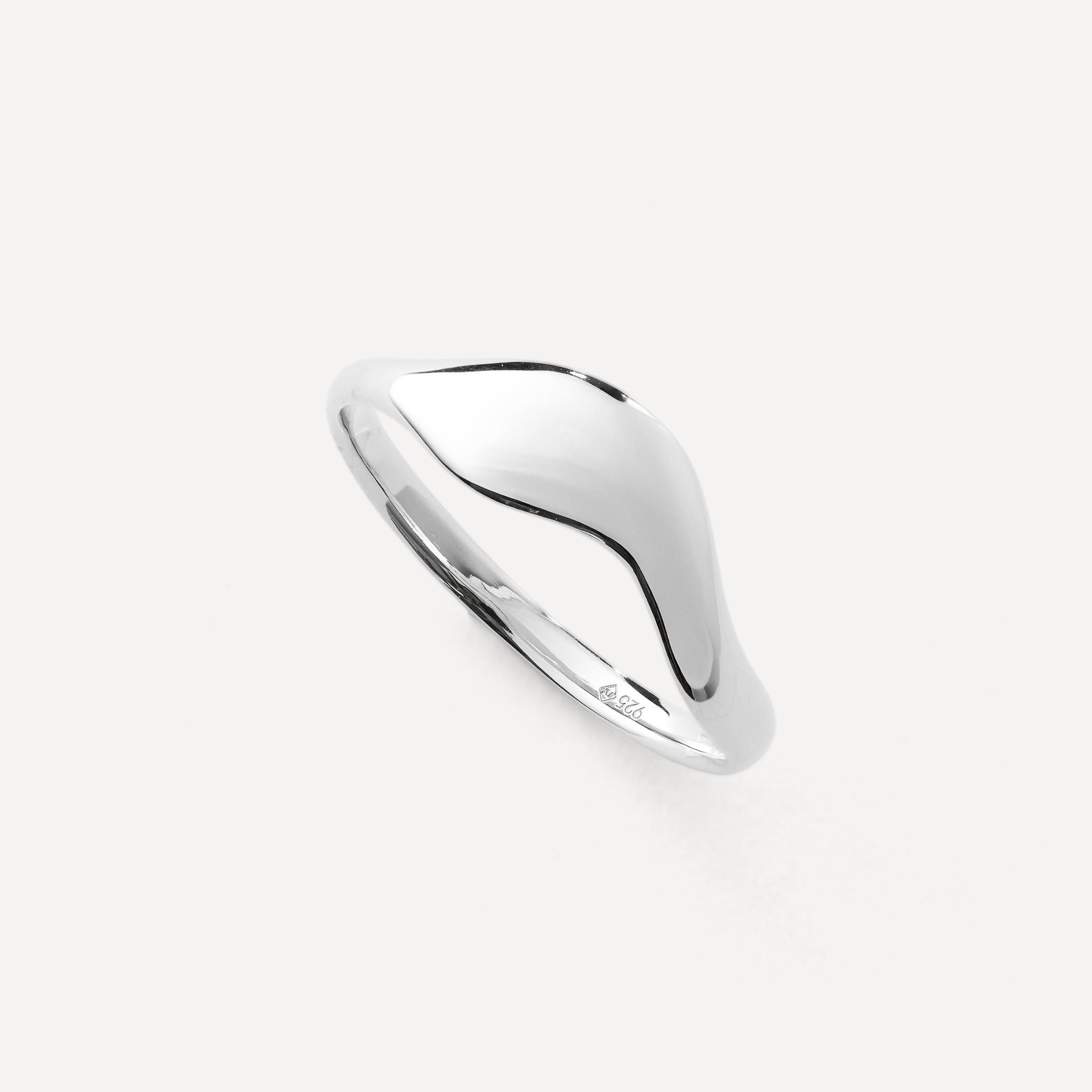 Roam Ring