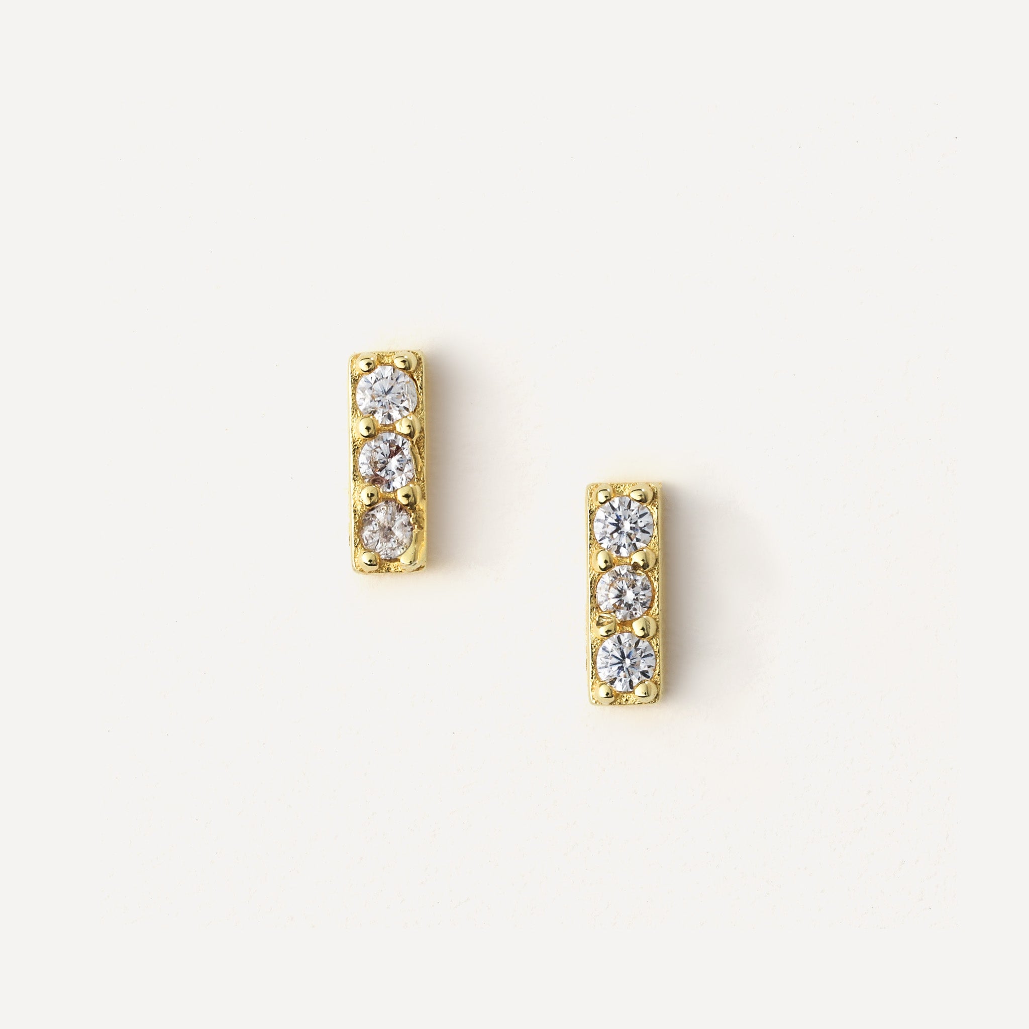 Vega Studs