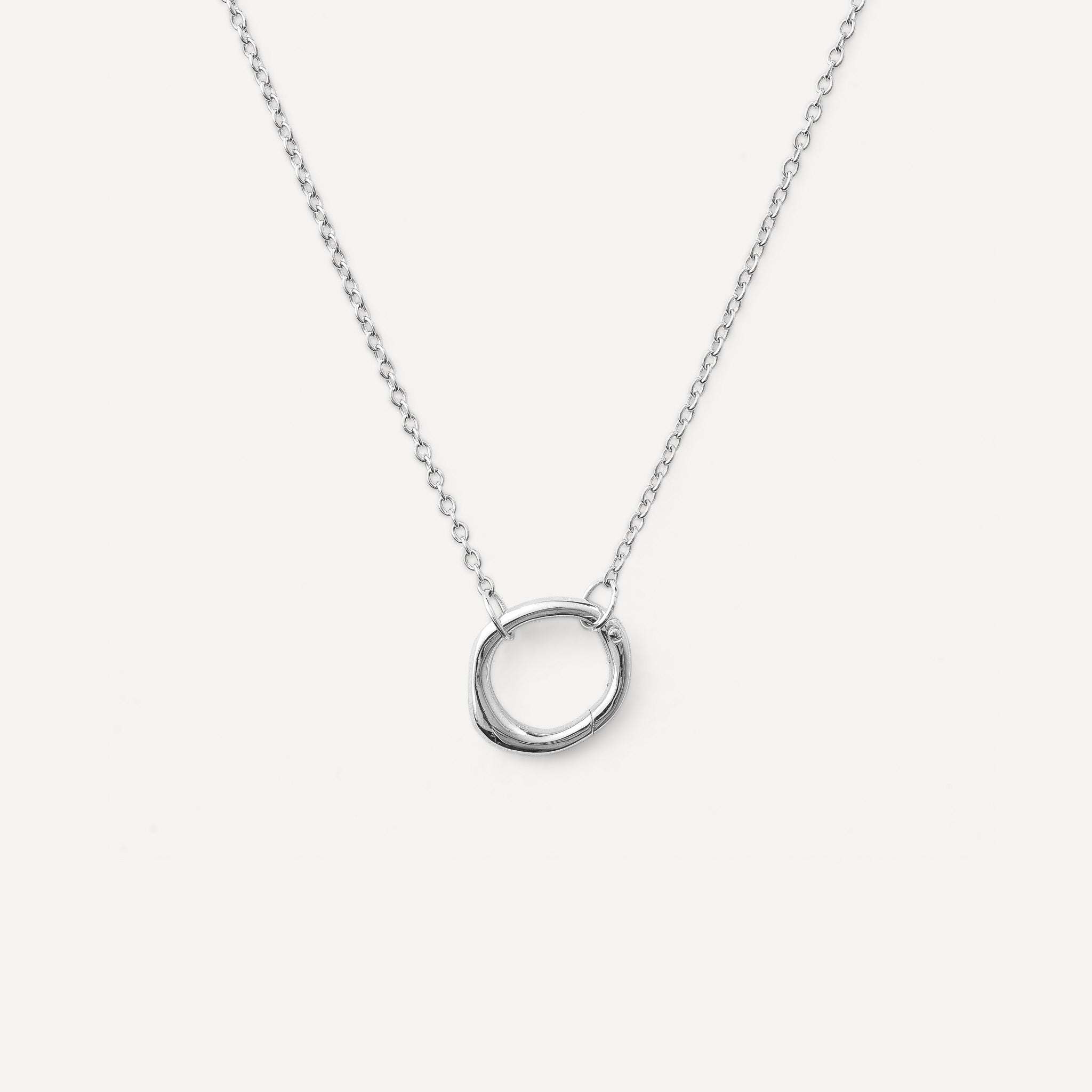 Essential Charm Clip Necklace