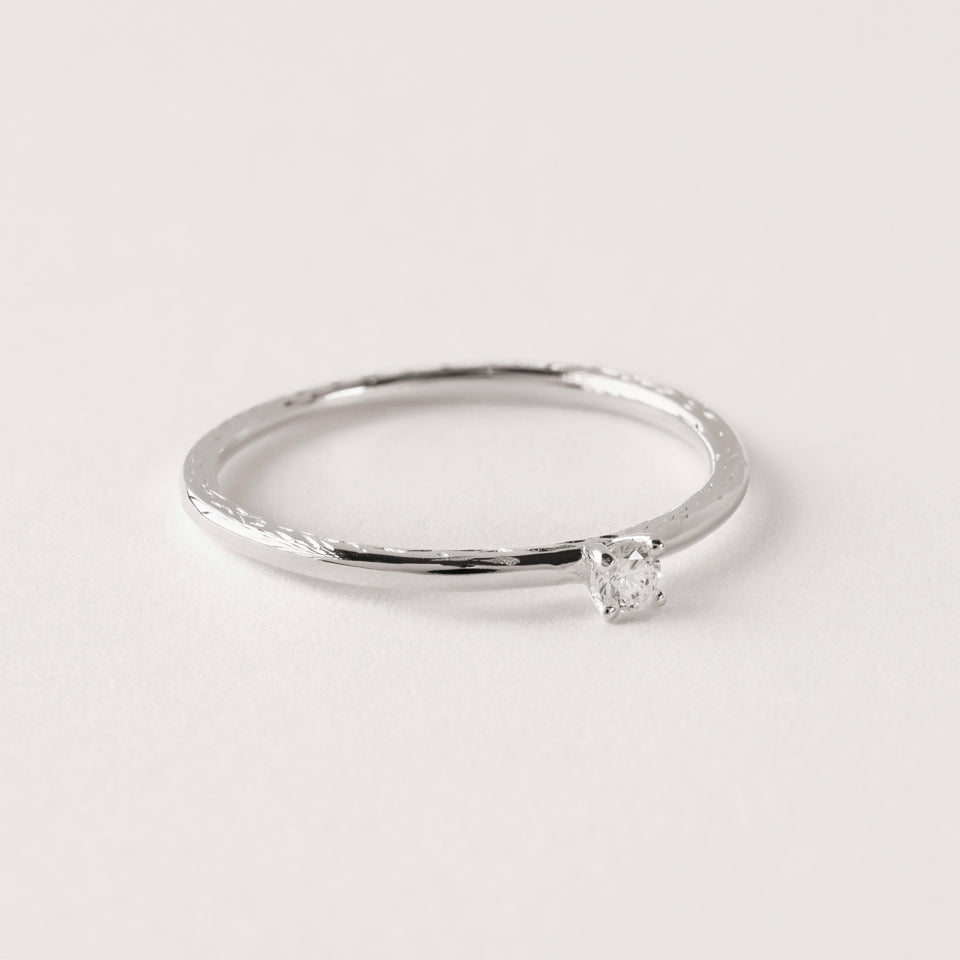 Ara Solitaire Ring