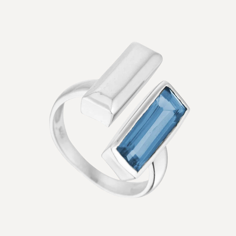Manhattan Bar Ring