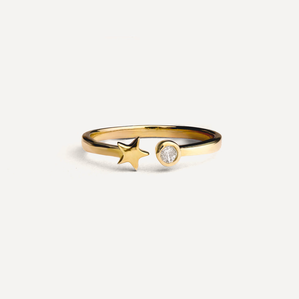 Diamond Open Skies Star Ring in 9ct gold