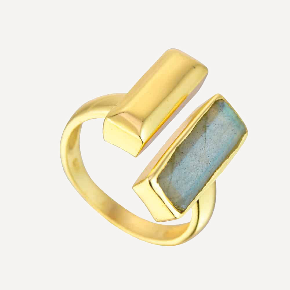 Manhattan Bar Ring