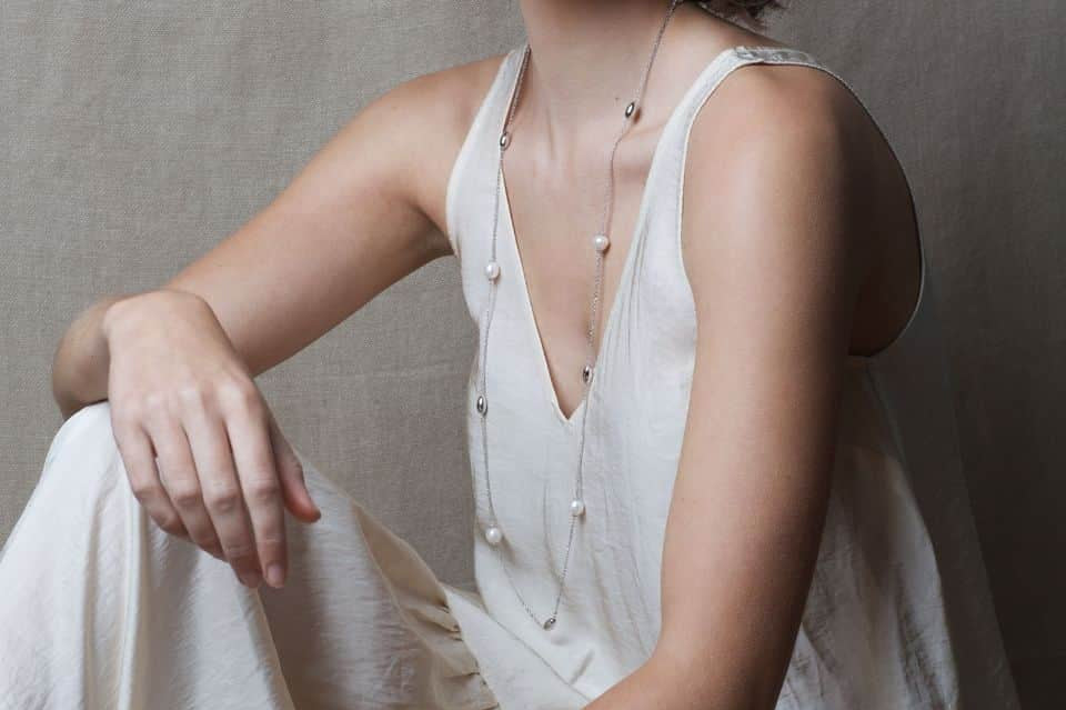 luise_necklace_3_.jpg