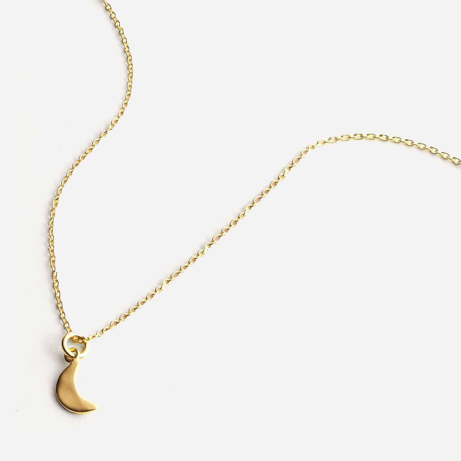 lunasa_gold_pendant_3.jpg